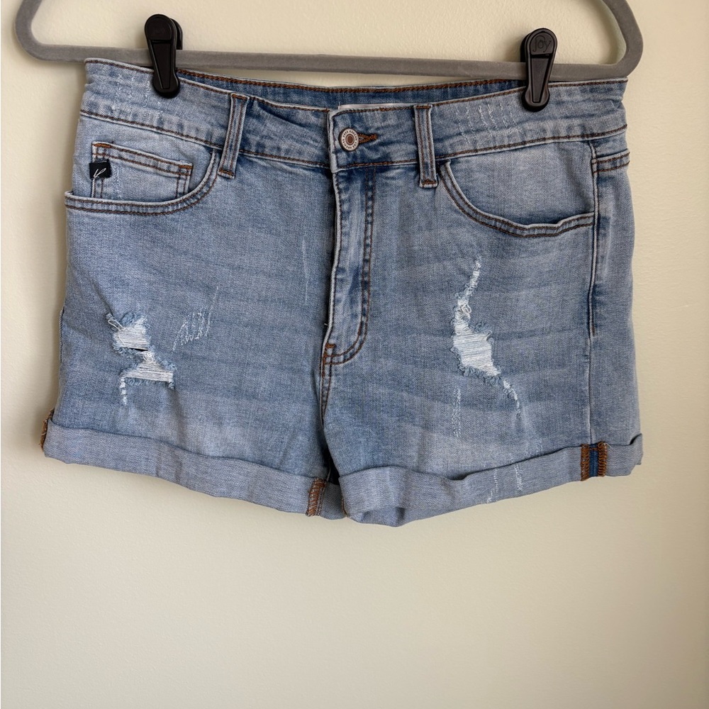 KanCan Light Blue Distressed Denim Shorts - Women's size 29